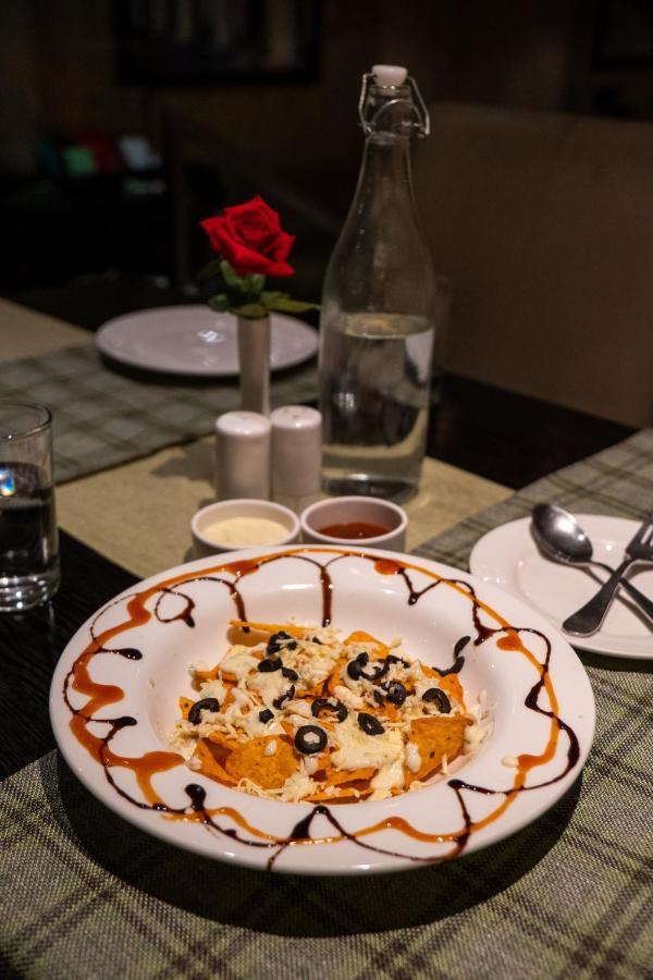 Barsana Boutique Hotel - Pure Vegetarian Колката Екстер'єр фото